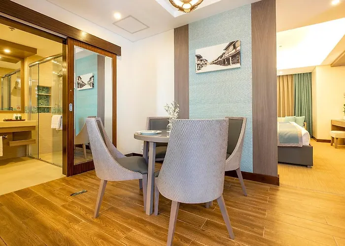 Maayo Hotel 4*